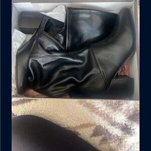 Franco sarto 8W Black Women's Boots